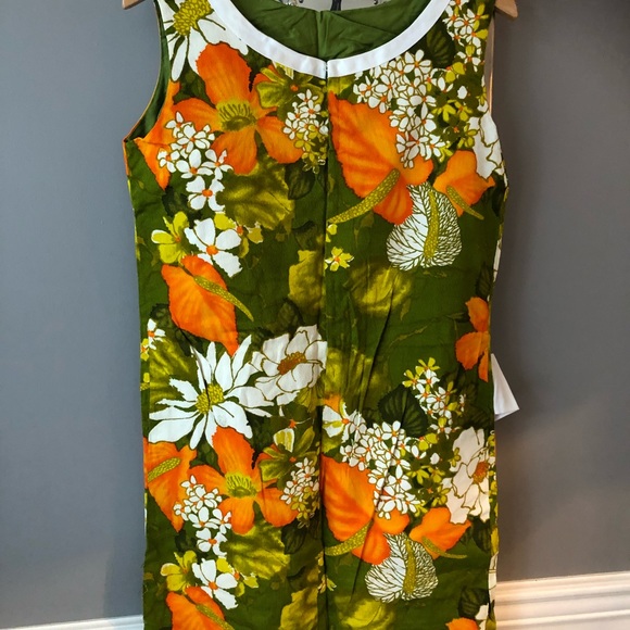 Vintage Hawaiian dress - Picture 4 of 16